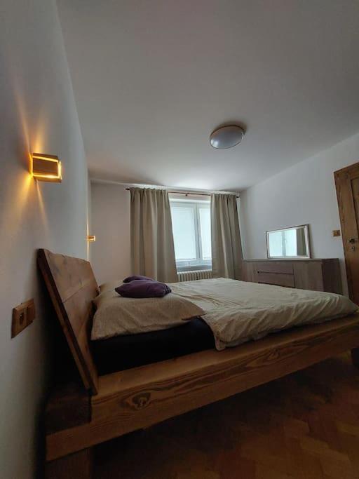 Byt Blizko Centra Mesta Poprad Buitenkant foto